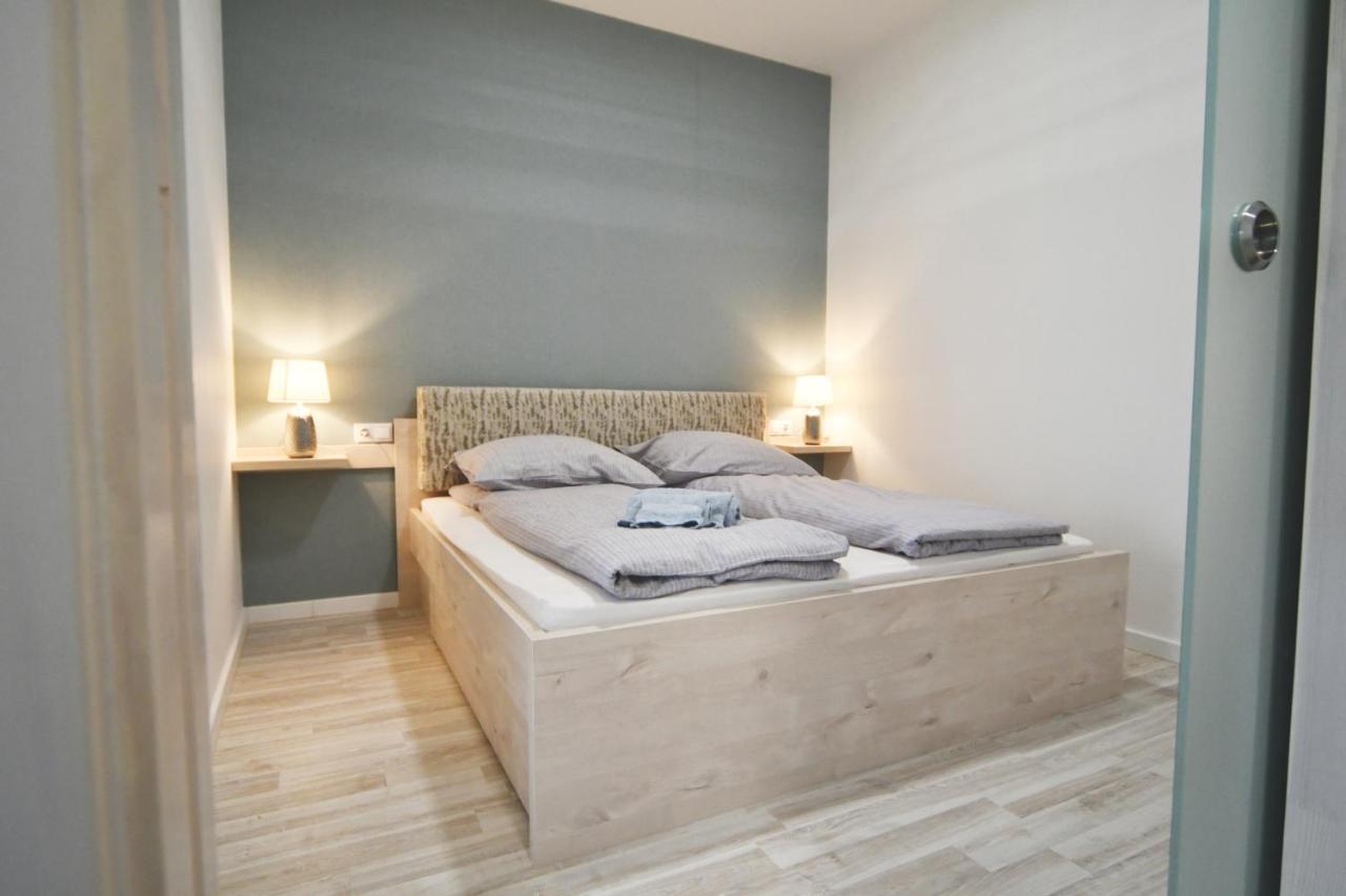 Moment Apartments Szolnok Ngoại thất bức ảnh