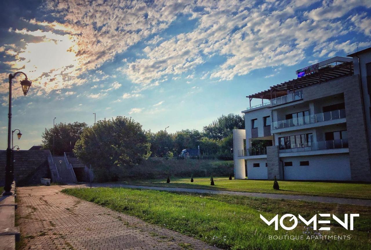Moment Apartments Szolnok Ngoại thất bức ảnh
